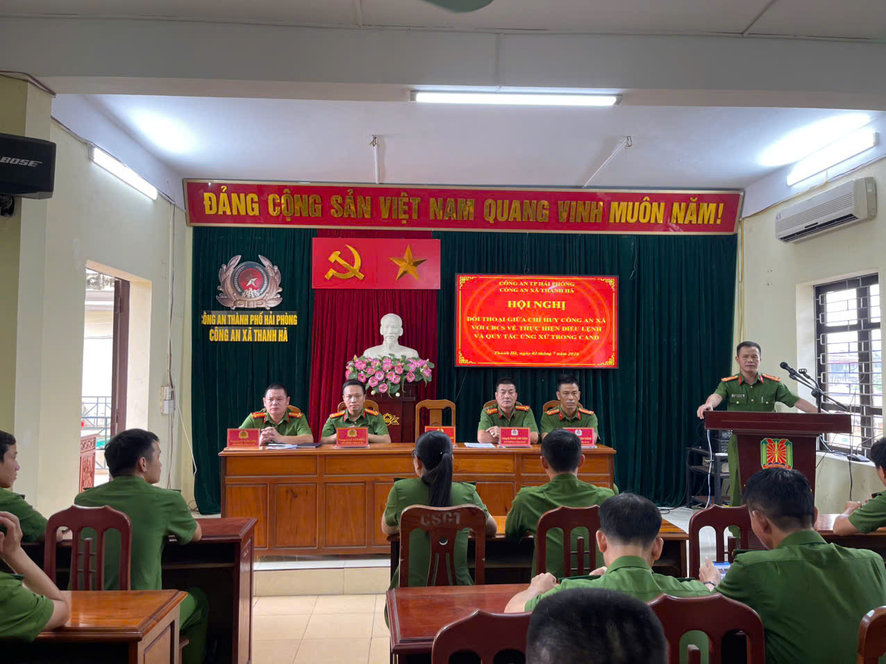 Công an xã Thanh Hà tổ chức hội nghị đối thoại về thực hiện điều lệnh và quy tắc ứng xử trong Công an nhân dân